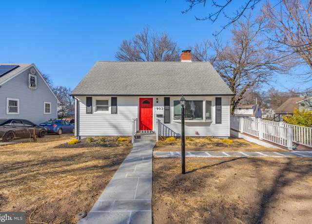 Property at 903 Laredo Rd, Silver Spring, MD 20901, 4 beds, 3 baths