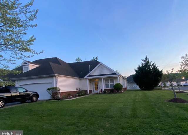 Property at 300 Dunnville Pl, Upper Marlboro, MD 20774, 2 beds, 2 baths