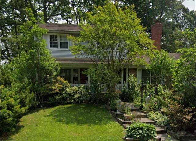 Property at 503 Jefferson Dr, Turnersville, NJ 08012, 4 beds, 2 baths
