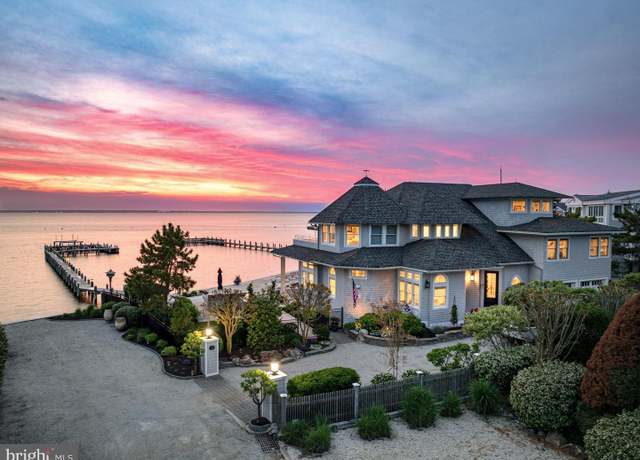 Property at 146-E Long Beach Blvd, Long Beach Township, NJ 08008, 5 beds, 4.5 baths