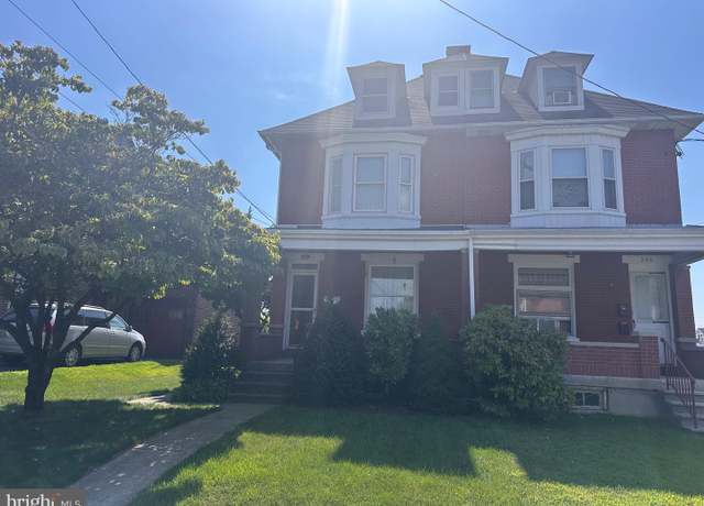 Property at 210 S Home Ave, Topton, PA 19562, 3 beds, 1.5 baths