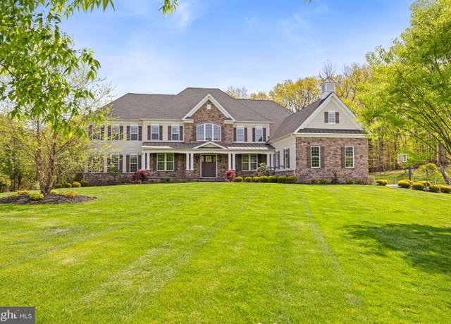 Property at 19 Goldney Dr, Newtown, PA 18940, 5 beds, 5.5 baths