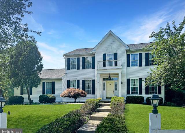 Property at 19 Cardinal Ln, Collegeville, PA 19426, 4 beds, 2.5 baths