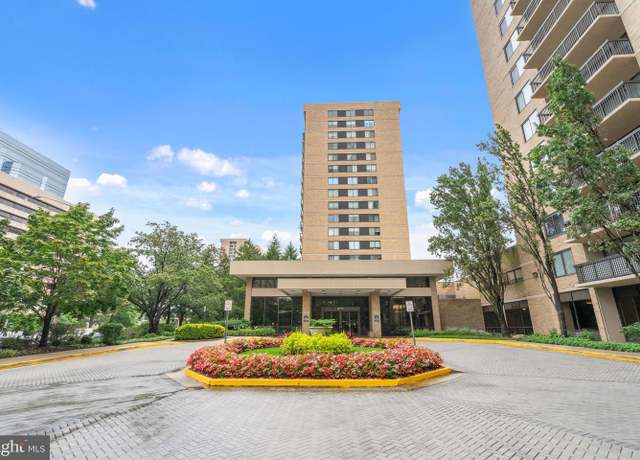 Property at 3709 South George Mason Dr #114, Falls Church, VA 22041, 3 beds, 2.5 baths