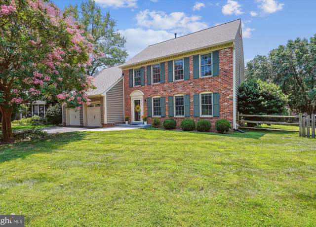 Property at 5427 Rilian Ct, Burke, VA 22015, 4 beds, 3 baths