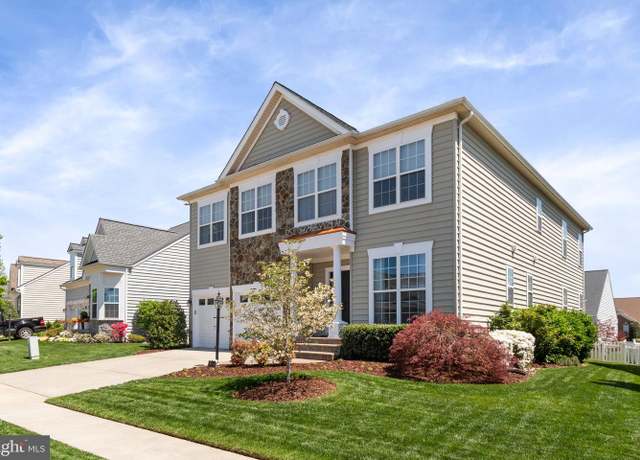 Property at 13191 Triple Crown Loop, Gainesville, VA 20155, 4 beds, 4.5 baths