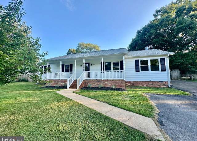 Property at 5408 Lee White Ln, Fredericksburg, VA 22407, 3 beds, 2 baths