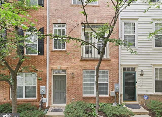 Property at 117 Danbury St SW, Washington, DC 20032, 3 beds, 3.5 baths