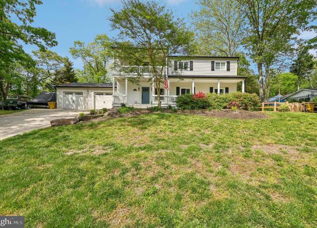 Property at 92 Berrywood Dr, Severna Park, MD 21146, 5 beds, 4 baths