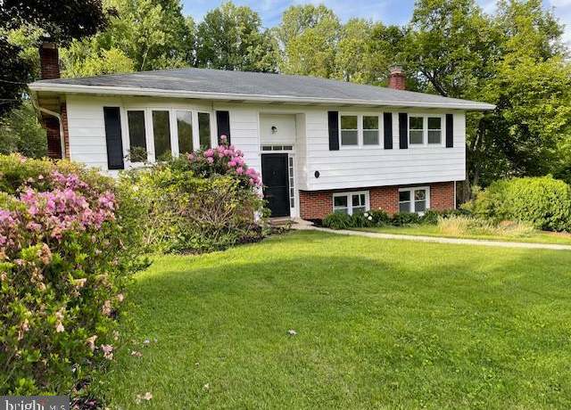 Property at 3433 Gregg Rd, Brookeville, MD 20833, 5 beds, 3 baths