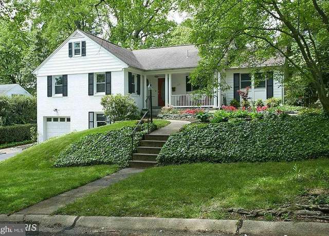 Property at 5410 Christy Dr, Bethesda, MD 20816, 3 beds, 2.5 baths