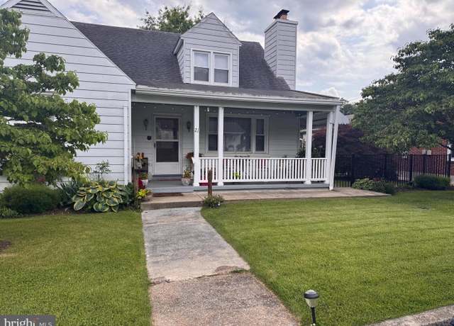 Property at 21 Green St, Funkstown, MD 21734, 4 beds, 3 baths