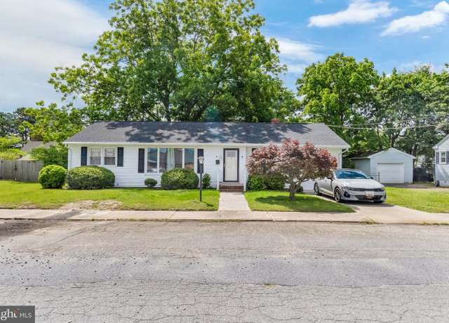 Property at 9 Central Ave, Pocomoke City, MD 21851, 3 beds, 1 bath