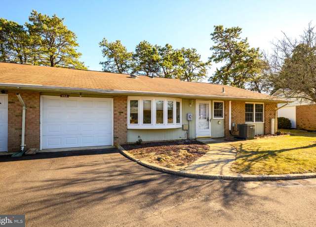 Property at 101-A Buckingham Dr, Manchester, NJ 08759, 2 beds, 2 baths