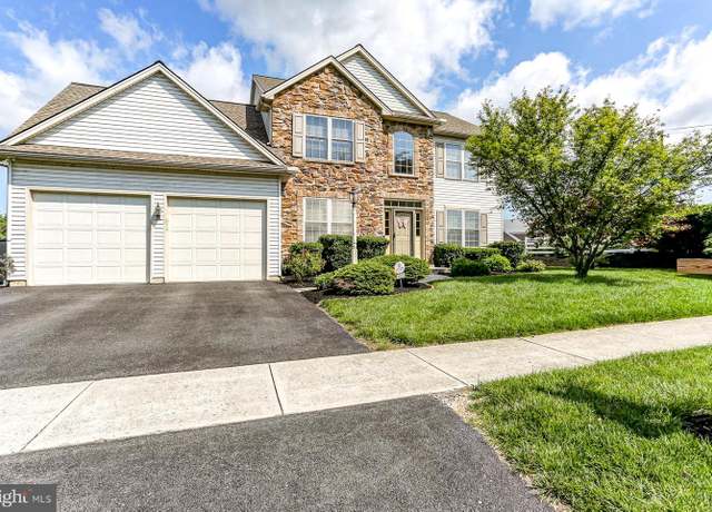 Property at 6000 Sommerton Dr, Mechanicsburg, PA 17050, 4 beds, 3.5 baths