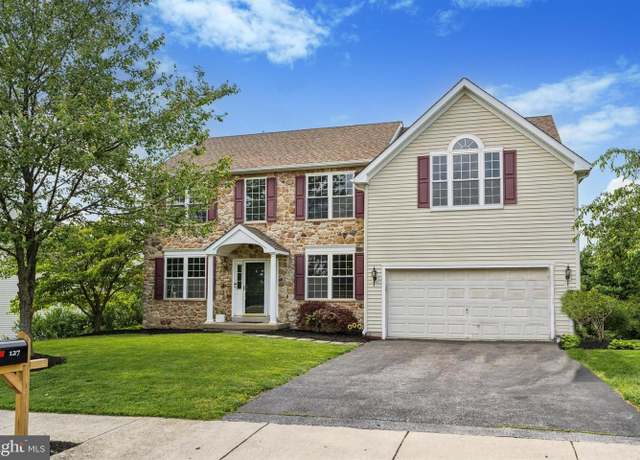 Property at 127 Watch Hill Rd, East Fallowfield Township, PA 19320, 4 beds, 2.5 baths