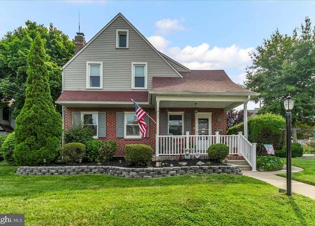 Property at 822 Anderson Ave, Drexel Hill, PA 19026, 3 beds, 2.5 baths