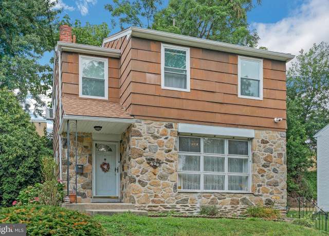 Property at 133 Lewis Rd, Havertown, PA 19083, 3 beds, 2.5 baths