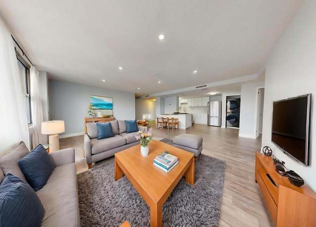 Property at 4600 Duke St #431, Alexandria, VA 22304, 3 beds, 2 baths