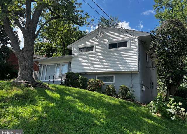 Property at 4431 Venable Ave, Alexandria, VA 22304, 3 beds, 2 baths