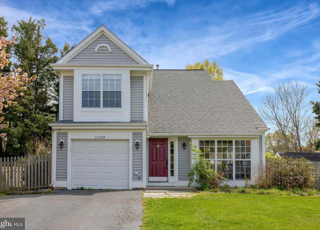 Property at 12309 Stalwart Ct, Herndon, VA 20170, 3 beds, 2.5 baths
