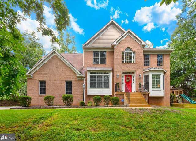 Property at 5025 Grafton St, Alexandria, VA 22312, 5 beds, 4.5 baths