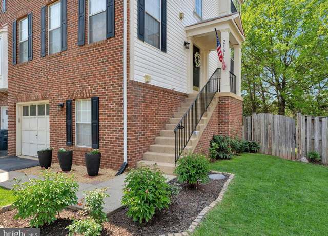 Property at 21611 Kings Crossing Ter, Ashburn, VA 20147, 3 beds, 2.5 baths