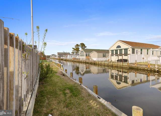 Property at 37048 Blue Teal Rd, Selbyville, DE 19975, 4 beds, 2.5 baths