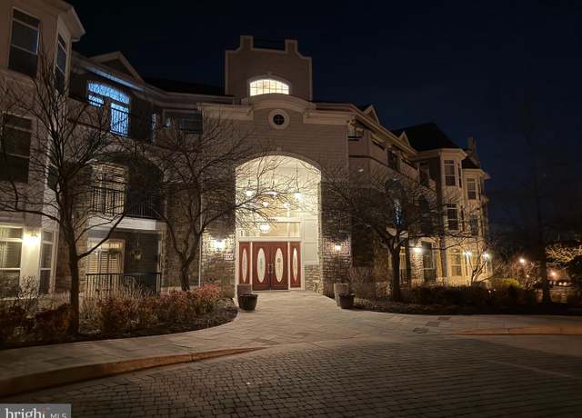 Property at 2800 Stone Cliff Dr #203, Baltimore, MD 21209, 3 beds, 2.5 baths