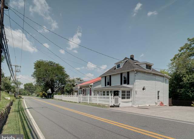 Property at 511 Old North Point Rd, Baltimore, MD 21224, 3 beds, 2 baths