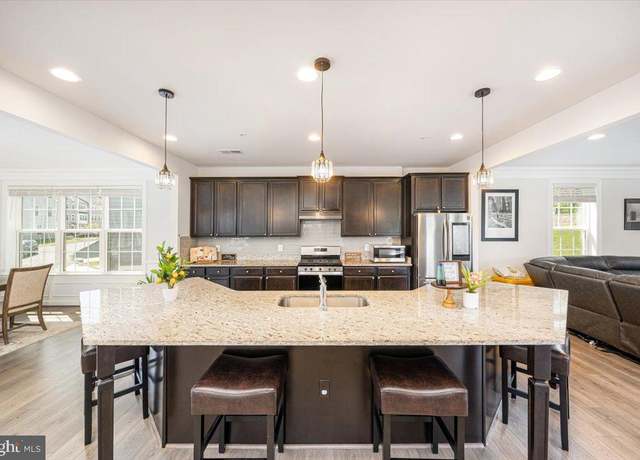 Property at 22931 Townsend Trl, Clarksburg, MD 20871, 4 beds, 3.5 baths