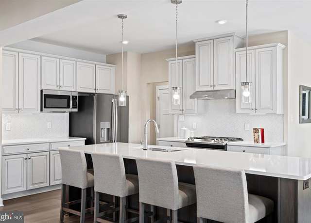 Property at 15603 Rockburn Way Unit H47, Bowie, MD 20716, 4 beds, 2.5 baths