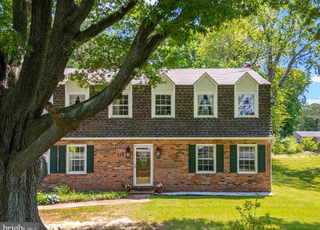 Property at 515 Bayside Dr, Stevensville, MD 21666, 4 beds, 2.5 baths