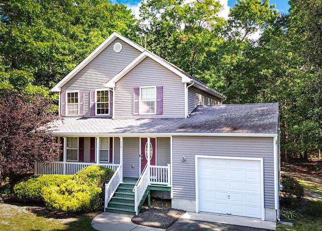 Property at 110 Bayberry Ave, Egg Harbor Township, NJ 08234, 3 beds, 2.5 baths