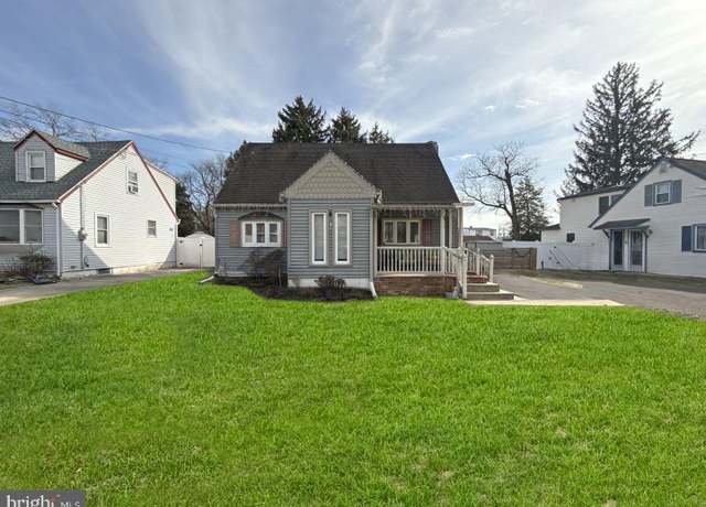 Property at 9 E Grant Ave, Somerdale, NJ 08083, 3 beds, 1 bath