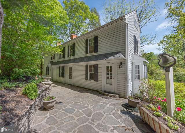 Property at 425 W Rose Tree Rd, Media, PA 19063, 3 beds, 2.5 baths