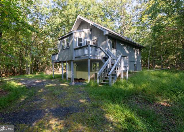 Photo of 265 Squirrelwood Ct, Effort, PA 18330