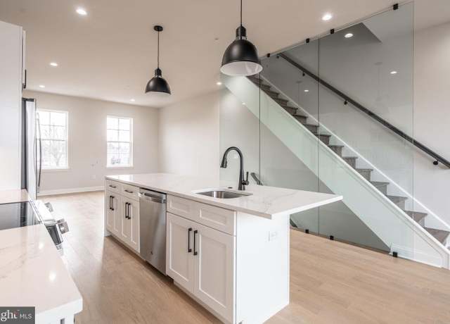 Property at 4030 Marilyn Dr, Philadelphia, PA 19131, 3 beds, 3 baths