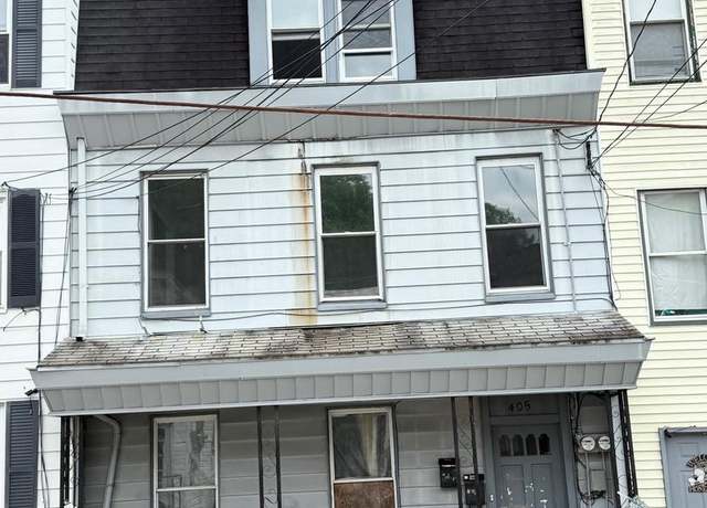 Property at 405 E Market St, Pottsville, PA 17901, 3 beds