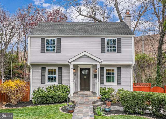 Property at 6943 28th St N, Arlington, VA 22213, 4 beds, 3 baths