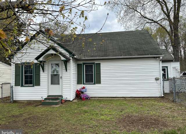 Property at 27 Asbury Ave, Dover, DE 19901, 2 beds, 1 bath