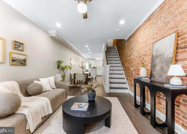 Property at 3104 Foster Ave, Baltimore, MD 21224, 4 beds, 3.5 baths