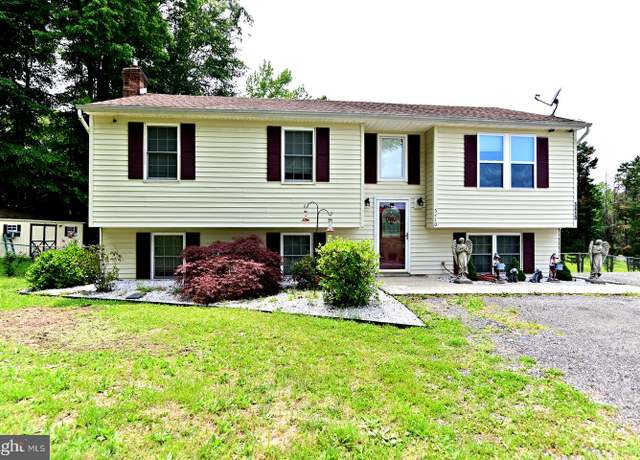 Property at 5410 Solomons Island Rd, Huntingtown, MD 20639, 5 beds, 3 baths