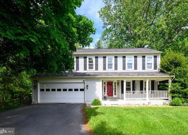 Property at 9155 Victoria Dr, Ellicott City, MD 21042, 4 beds, 3.5 baths