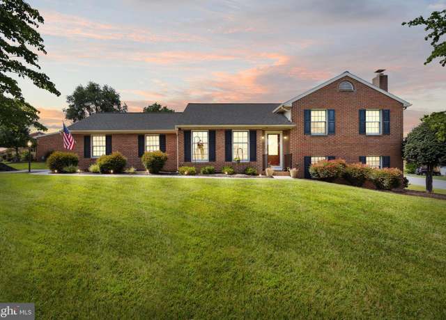 Property at 631 Cornell Ave, Hagerstown, MD 21742, 3 beds, 2 baths