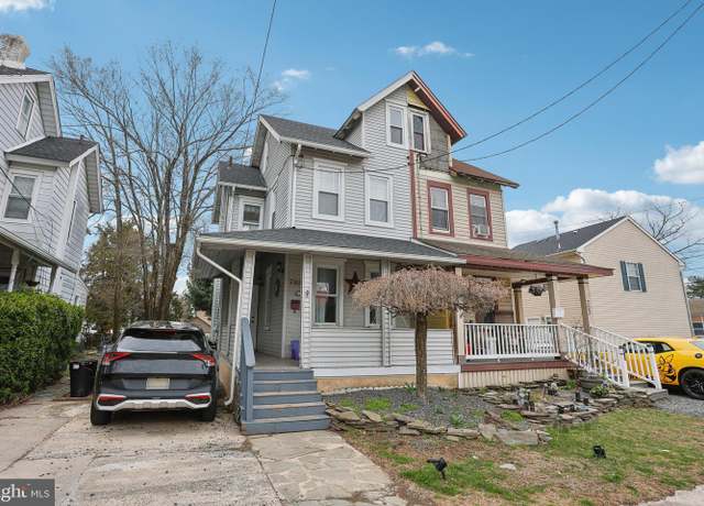 Property at 705 Burlington Ave, Delanco, NJ 08075, 3 beds, 2 baths