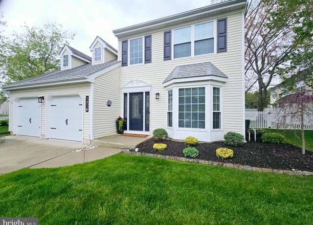 Property at 1318 Stonehenge Dr, Williamstown, NJ 08094, 3 beds, 2.5 baths