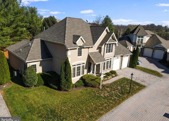 Property at 15 Laurel Hill Ct, Gettysburg, PA 17325, 4 beds, 4 baths