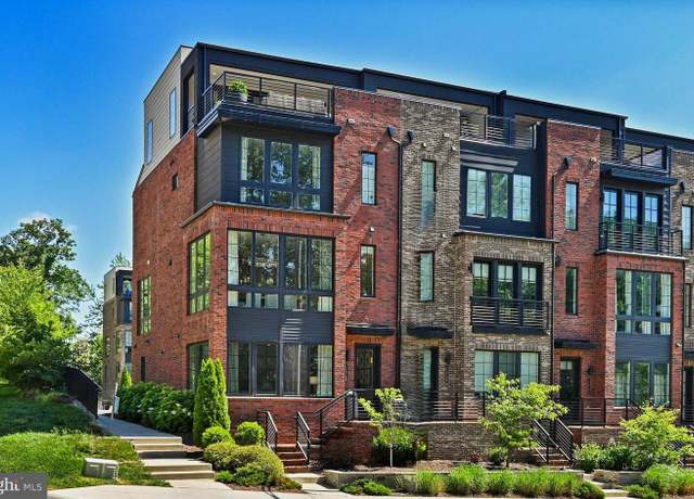 Property at 11748 Sunrise Valley Dr, Reston, VA 20191, 3 beds, 4 baths