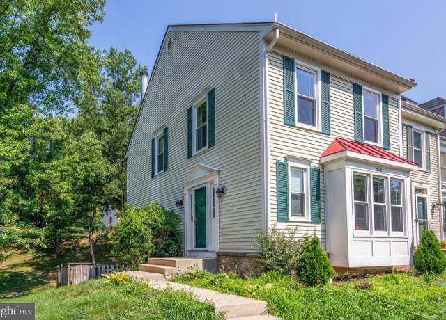 Property at 8498 Laurel Oak Dr, Springfield, VA 22153, 3 beds, 3.5 baths